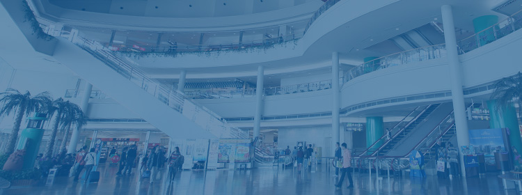 Vue intérieure du terminal de Naha Airport