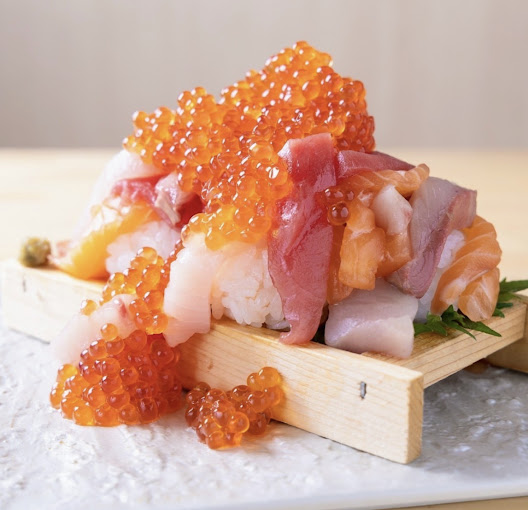 大衆酒場 むに 京都三条店 - viande et sushi